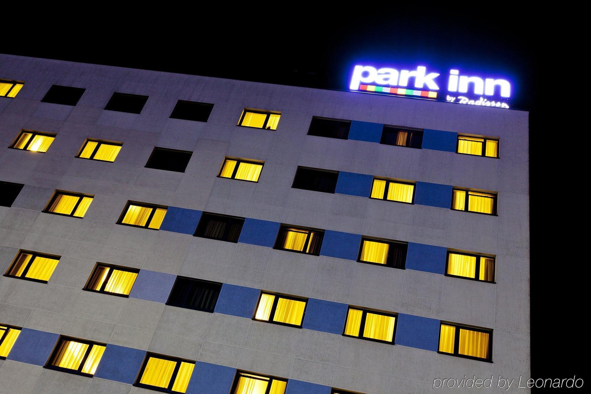 Green Park Hotel Vilnius Bagian luar foto